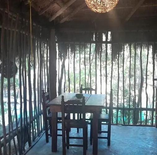 Acomodação com café da manhã  Aldea Yuyu